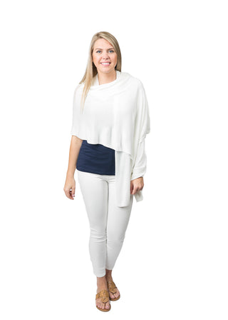 Woman wearing white colored shawl