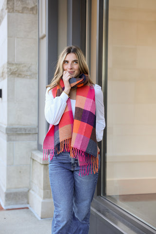 Phoebe Scarf – Cozy Ribbed Plaid Scarf with Playful Texture