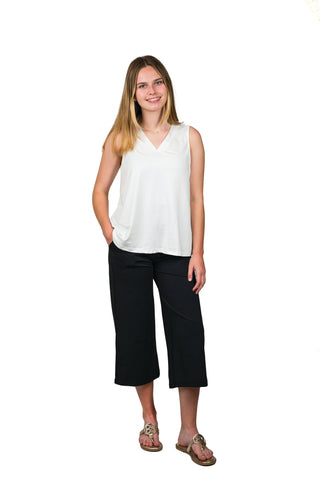 Capri Pants in Black