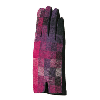 Pinks and purples ombre checkered pattern texting glove
